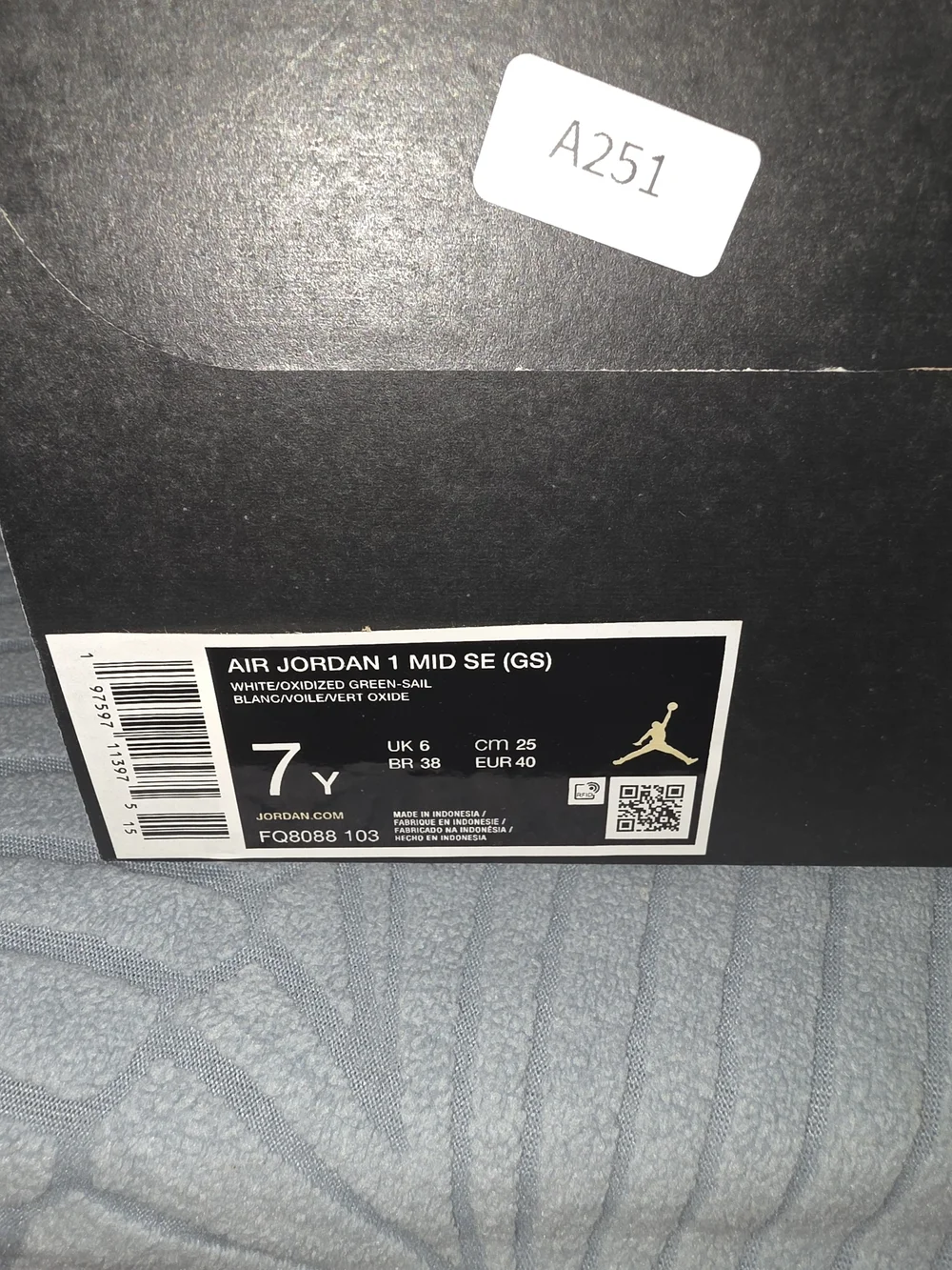 Jordan Air Jordan 1 Mid SE (GS) Unisex Kids US 7Y White/Green Leather FQ8088-103